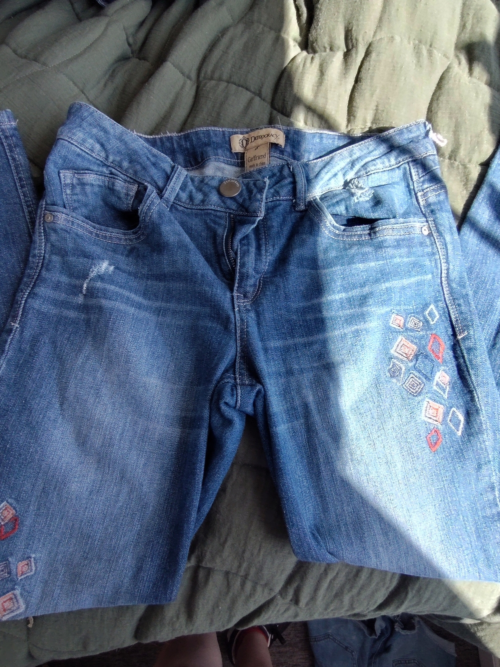 Democracy Straight-Leg Embroidered Blue Jeans